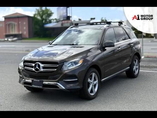 2016 Mercedes-Benz GLE-Class GLE 300d 4MATIC