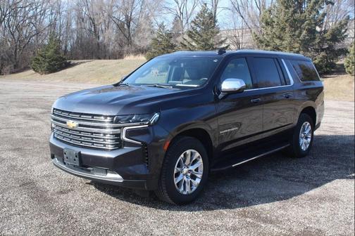 2022 Chevrolet Suburban Premier