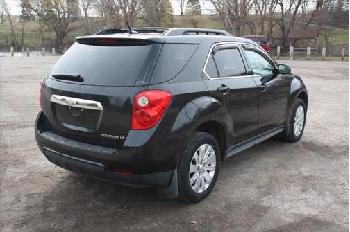 2011 Chevrolet Equinox 2LT