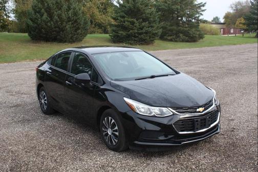 2017 Chevrolet Cruze LS