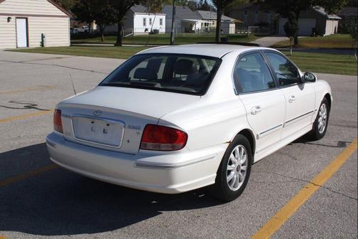 2004 Hyundai SONATA LX