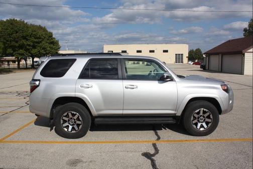2023 Toyota 4Runner TRD Off Road