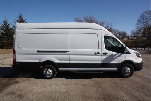 2022 Ford Transit-350 Base