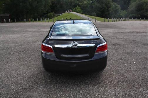 2013 Buick LaCrosse Base 4dr Sedan