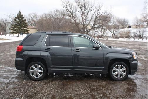 2017 GMC Terrain SLE-2