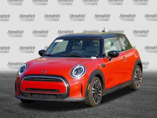 2024 MINI Hardtop Cooper