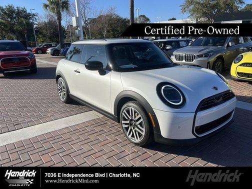White Metallic 2025 MINI Hardtop S