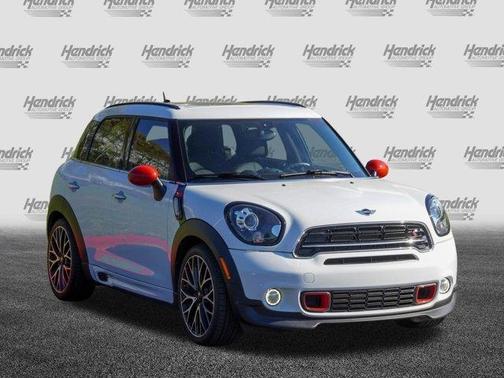 Light White 2016 MINI Countryman Cooper S