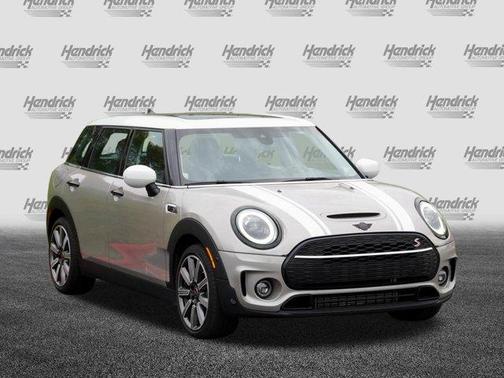 Gray Metallic 2023 MINI Clubman Cooper S