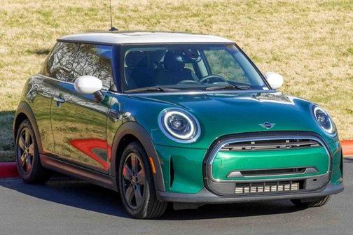 2023 MINI Hardtop Cooper