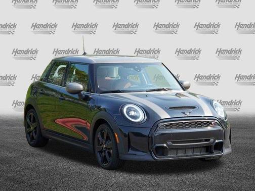 2023 MINI Hardtop Cooper S