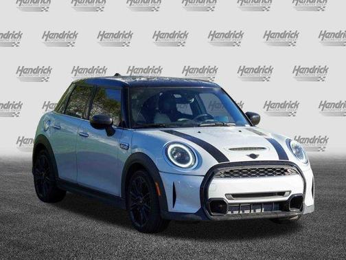 2022 MINI Hardtop Cooper S