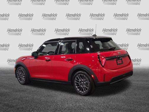 Chili Pepper Red 2026 MINI Hardtop Cooper