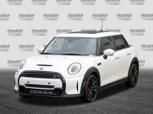 2023 MINI Hardtop Cooper S