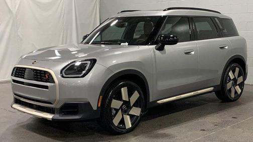 2025 MINI Countryman S