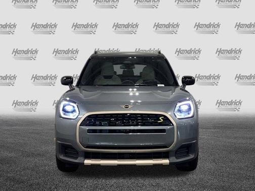 2025 MINI Countryman Base