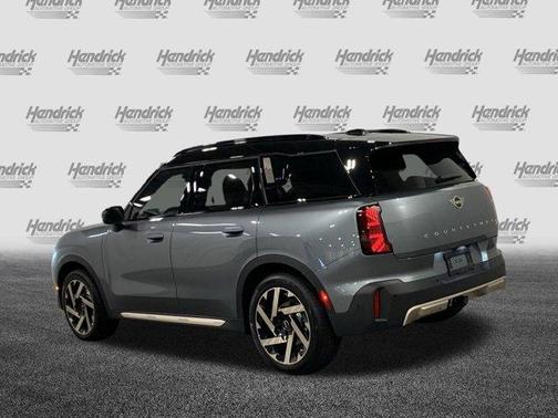 2025 MINI Countryman Base