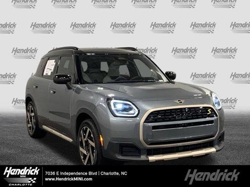 2025 MINI Countryman Base