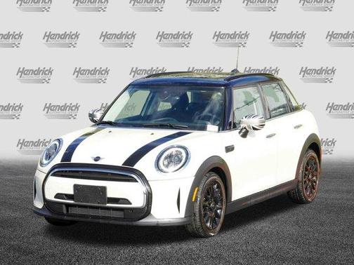 2023 MINI Hardtop Cooper