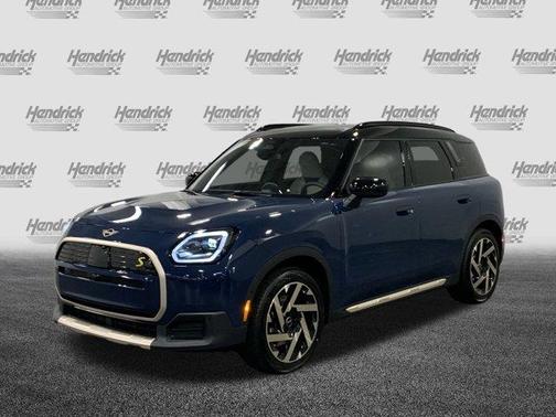 2025 MINI Countryman Base