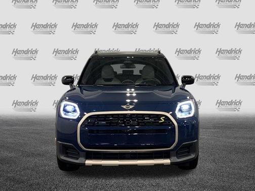 2025 MINI Countryman Base