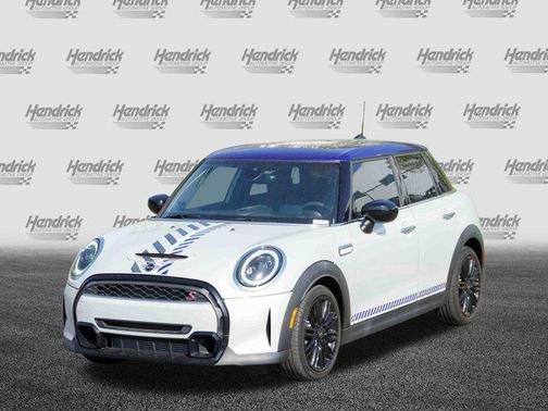 2022 MINI Hardtop Cooper S