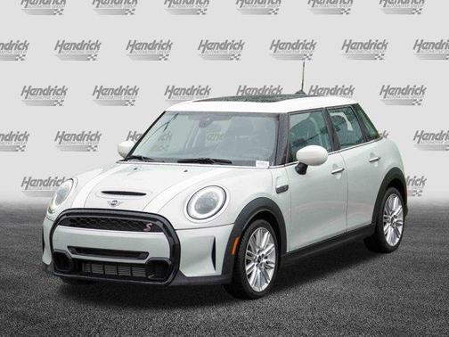 2023 MINI Hardtop Cooper S