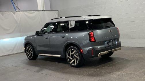 Smoke Green 2026 MINI Countryman S