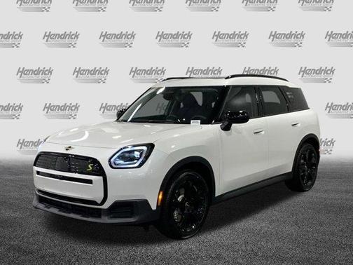 2025 MINI Countryman Base
