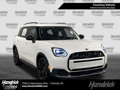 2025 MINI Countryman Base