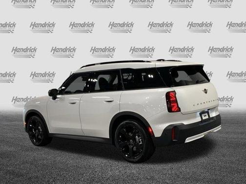 White Metallic 2025 MINI Countryman Base