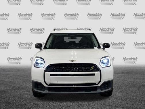 2025 MINI Countryman Base