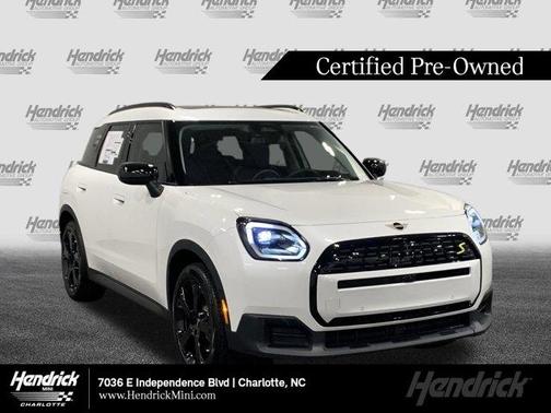 White Metallic 2025 MINI Countryman Base