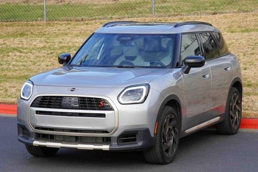 2025 MINI Countryman S