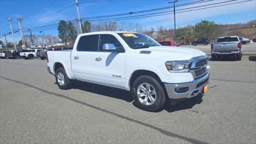 2022 RAM 1500 Laramie Crew Cab 4x4 57' Box