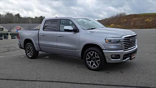 2025 RAM 1500 Laramie Crew Cab 4x4 57' Box