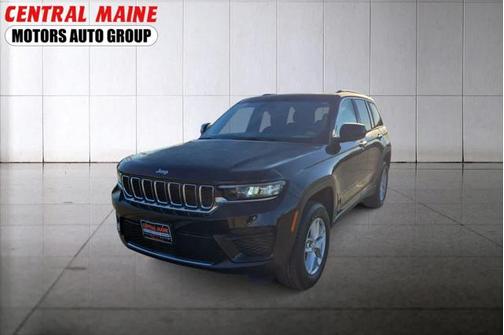 2024 Jeep Grand Cherokee Laredo X 4x4