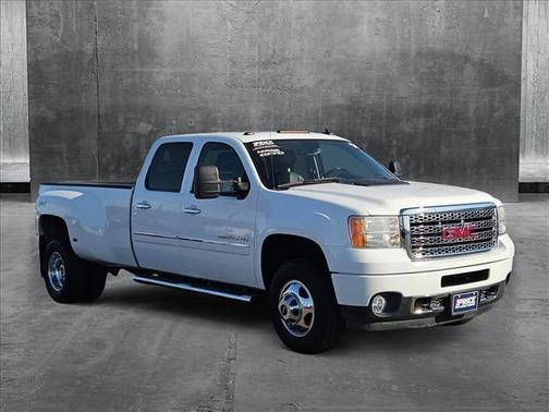 2014 GMC Sierra 3500 Denali
