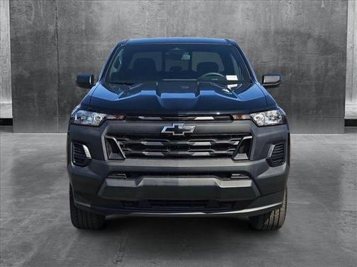 2025 Chevrolet Colorado WT