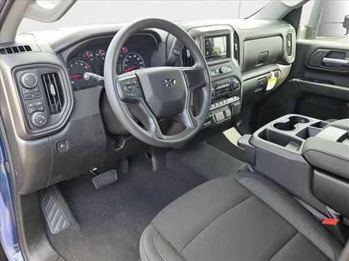 2025 Chevrolet Silverado 2500 Custom