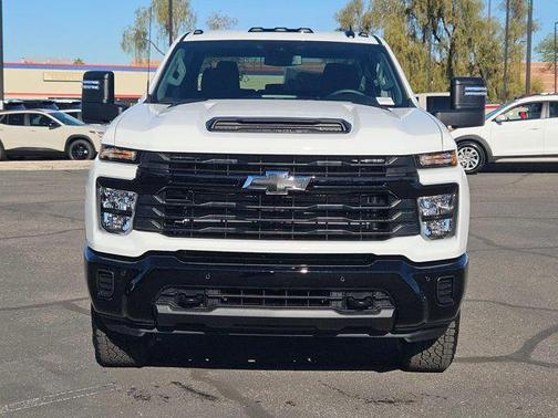 2026 Chevrolet Silverado 2500 Custom