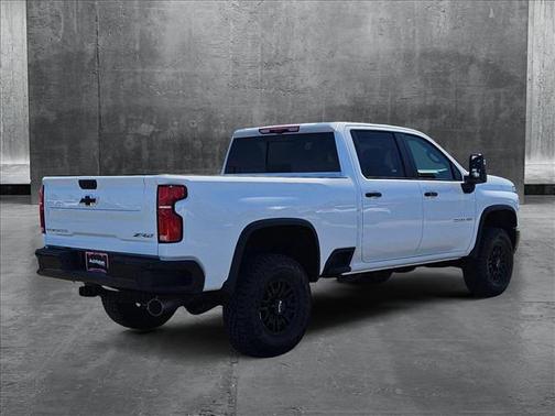 2025 Chevrolet Silverado 2500 4WD Crew Cab Standard Bed ZR2