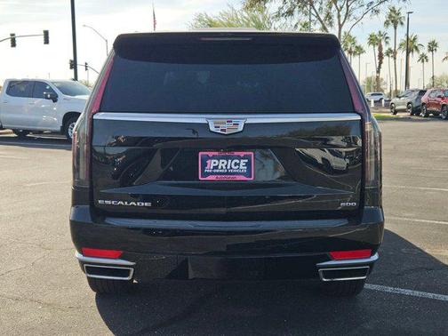 2022 Cadillac Escalade Premium Luxury