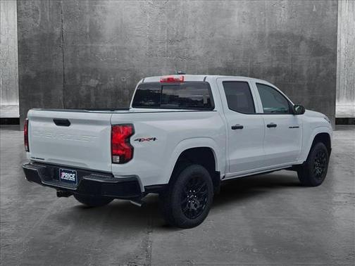 2025 Chevrolet Colorado WT