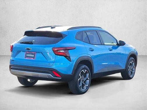 Marina Blue Metallic 2026 Chevrolet Trax LT