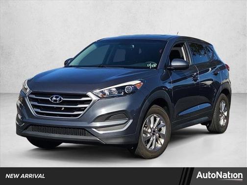2018 Hyundai TUCSON SE