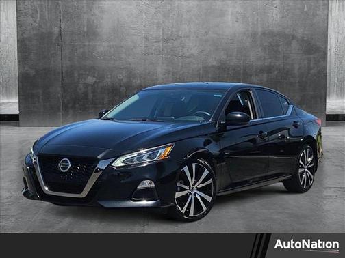 2021 Nissan Altima SR FWD
