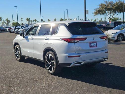 2024 Mitsubishi Outlander SE 2.5 2WD