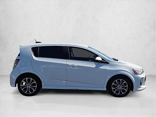 2019 Chevrolet Sonic LT
