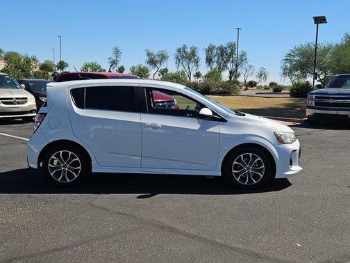 2019 Chevrolet Sonic LT